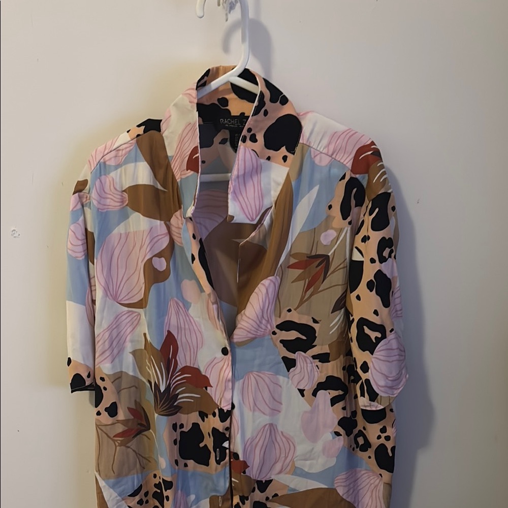 Rachel Zoe Cream and Pink Casual Button Down Shirt
